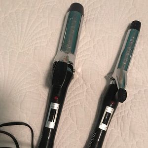 Revlon curling irons (like new)